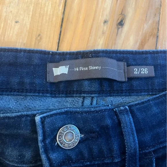 Women’s Levi’s Hi-rise skinny jeans - Picture 4 of 5